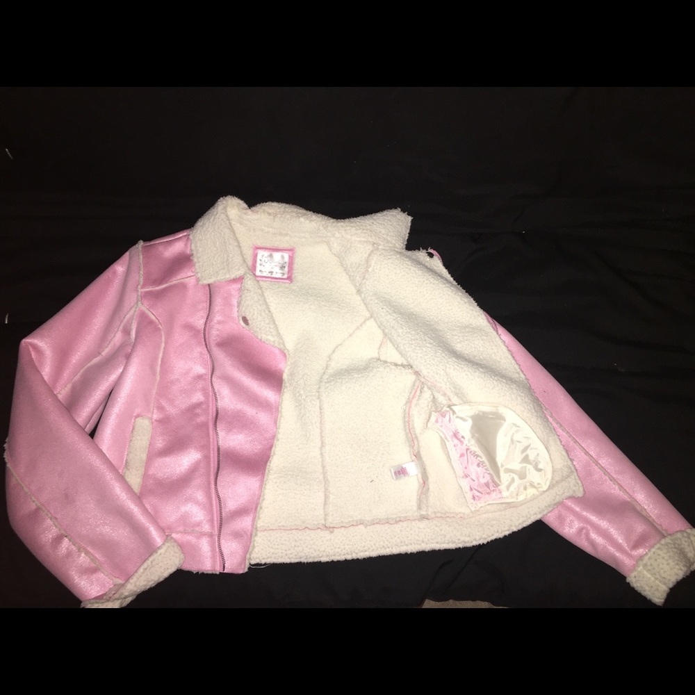 Justice Jacket - Picture 2 of 2